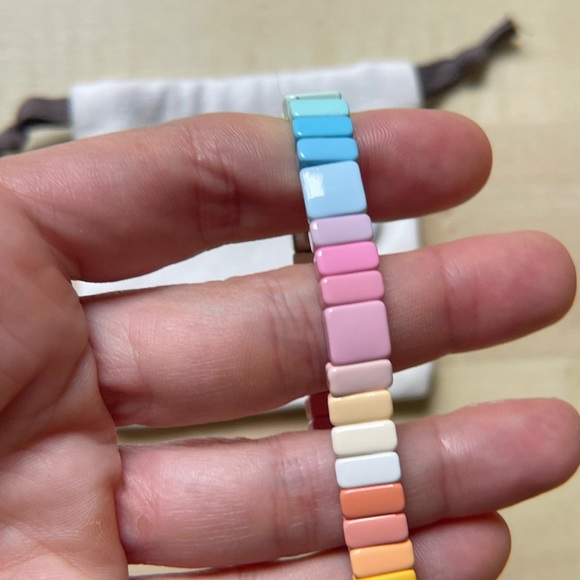 🌈 Roxanne Assoulin Pastel Rainbow Enamel Bracelet 🌈 - Picture 5 of 6
